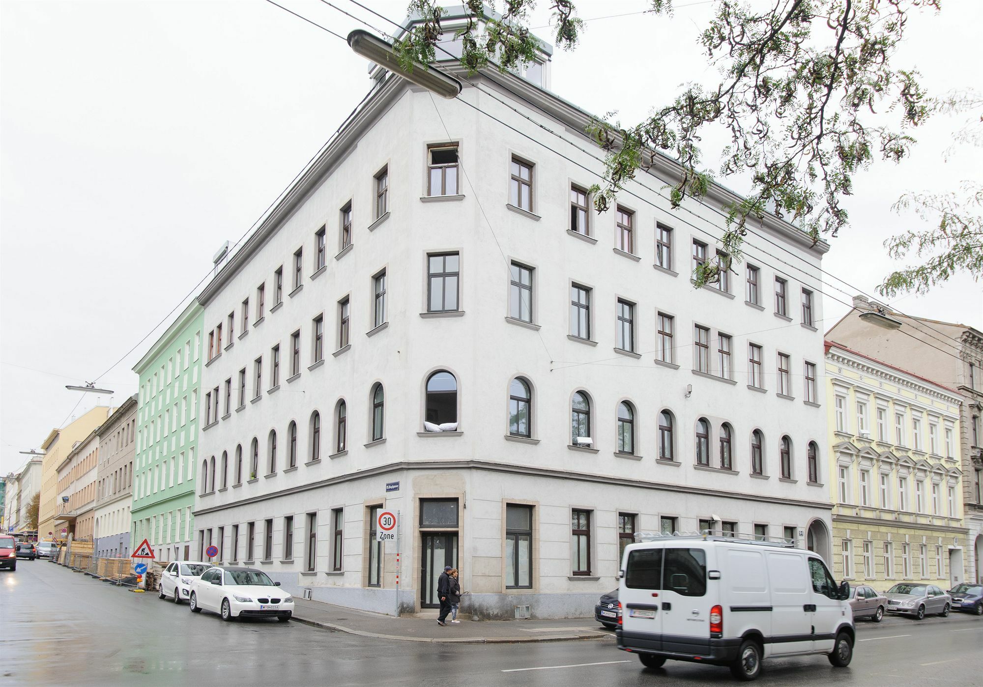 Royal Resort Apartments Westbahnhof Виена Екстериор снимка